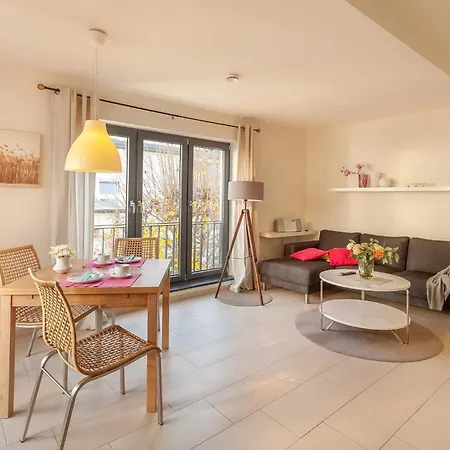 アパート Ostseebad, Sellin, Ferienwohnung, Villa Baltic *